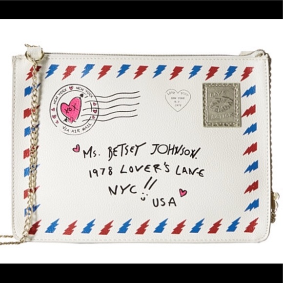 ❌SOLD ❌Betsey Johnson envelope crossbody bag - Picture 2 of 8
